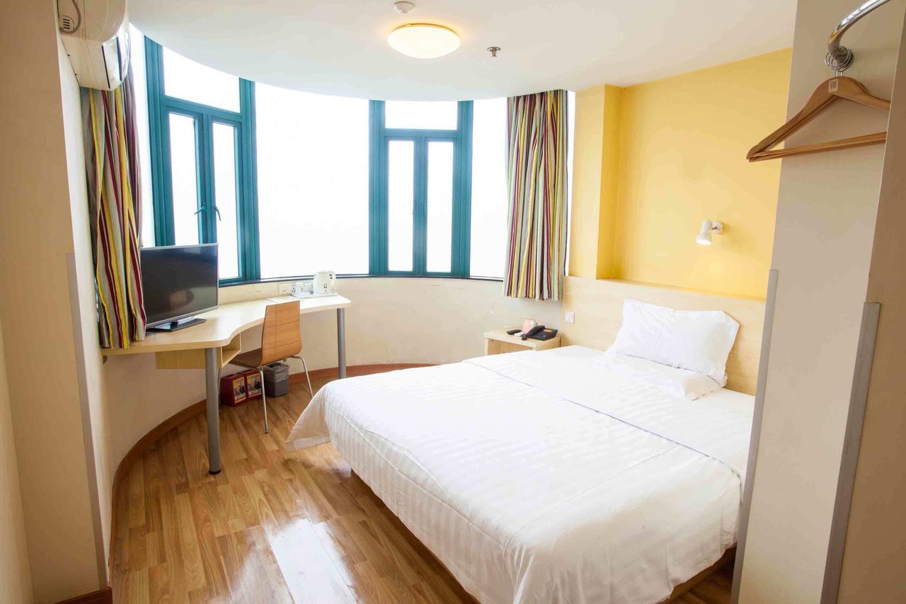 7Days Inn Changchun Renmin Avenue Pingquan Road المظهر الخارجي الصورة