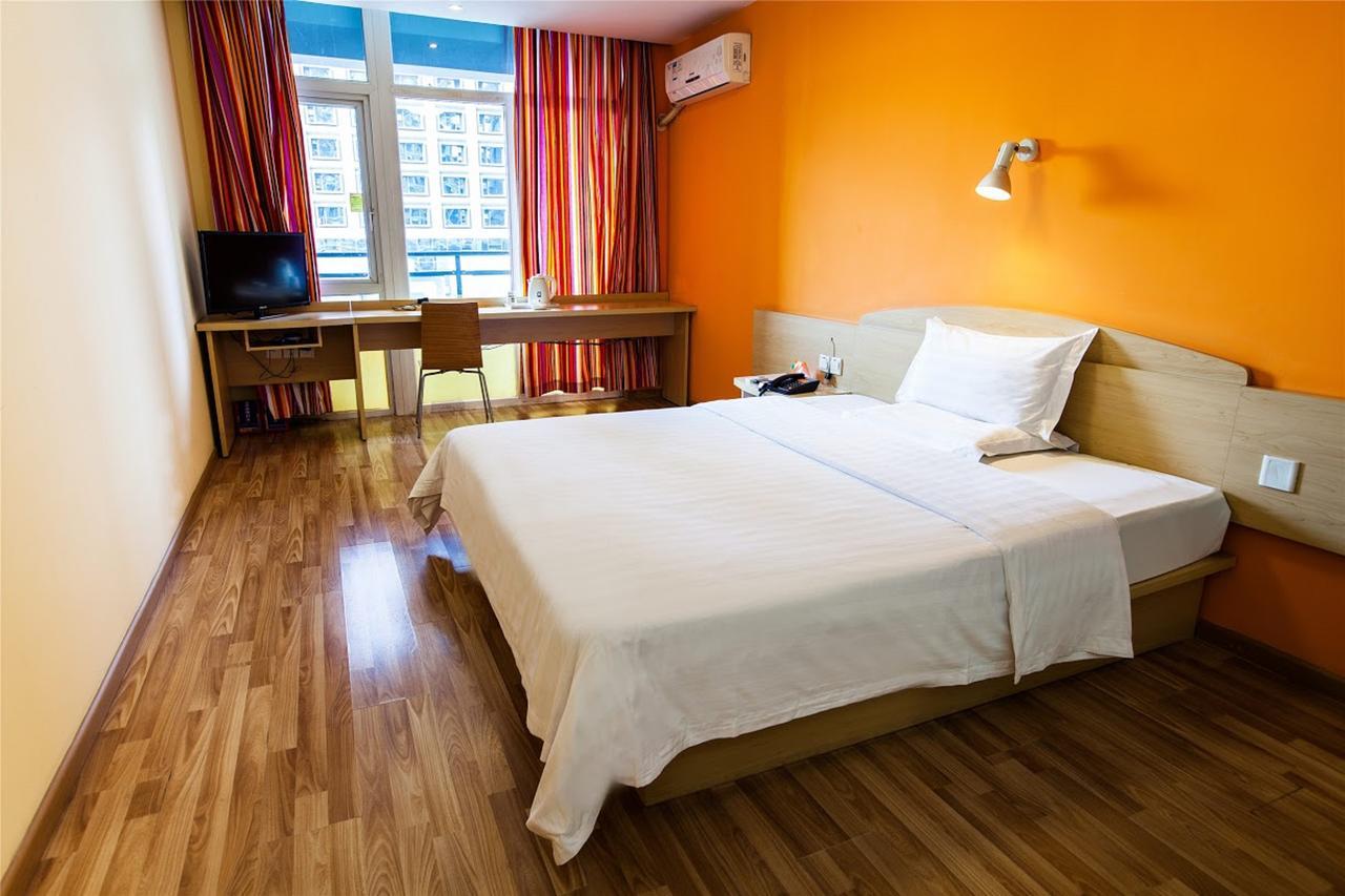 7Days Inn Changchun Renmin Avenue Pingquan Road المظهر الخارجي الصورة
